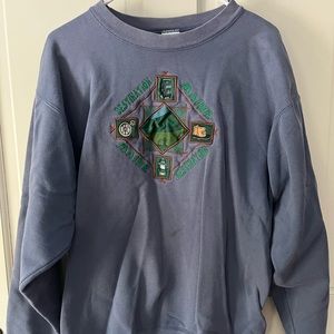 XL Vintage embroidered Maine crewneck